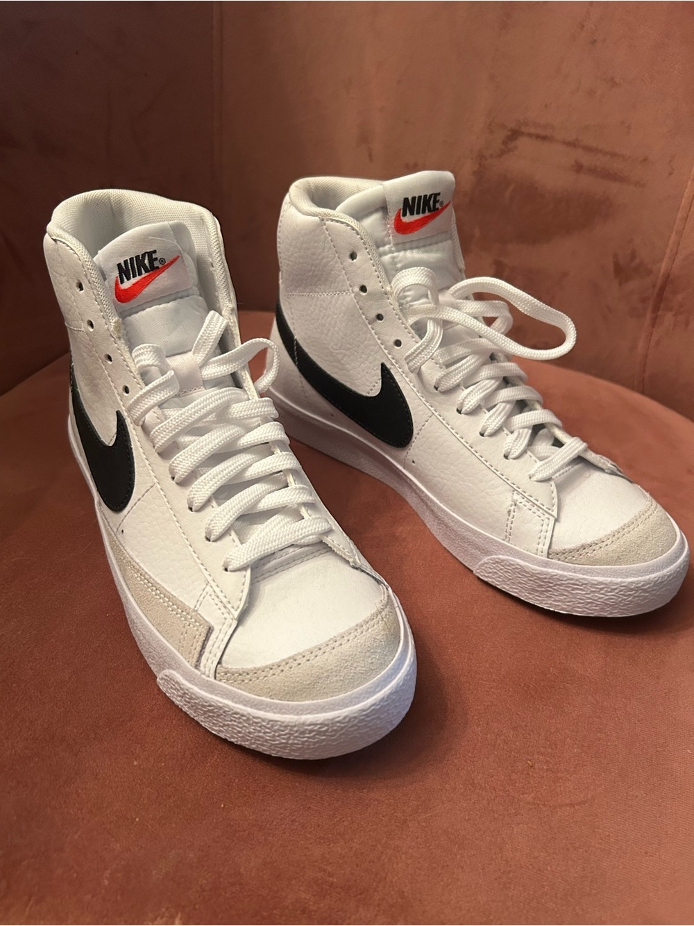 Nike White/Black High-Top Sneakers with Red Logo
